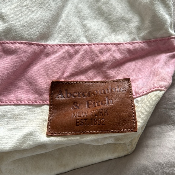 Abercrombie and Fitch Tote - Picture 2 of 4